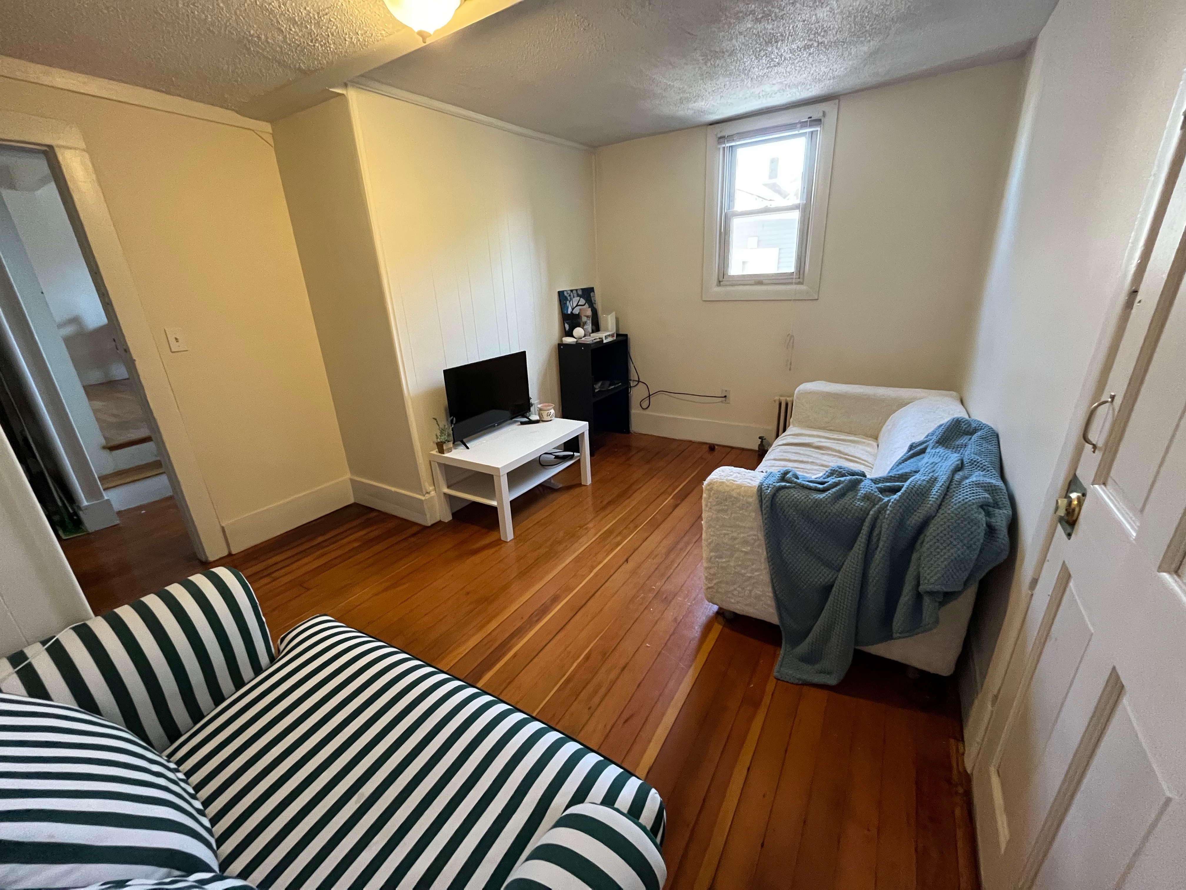 18 Allston St, Allston