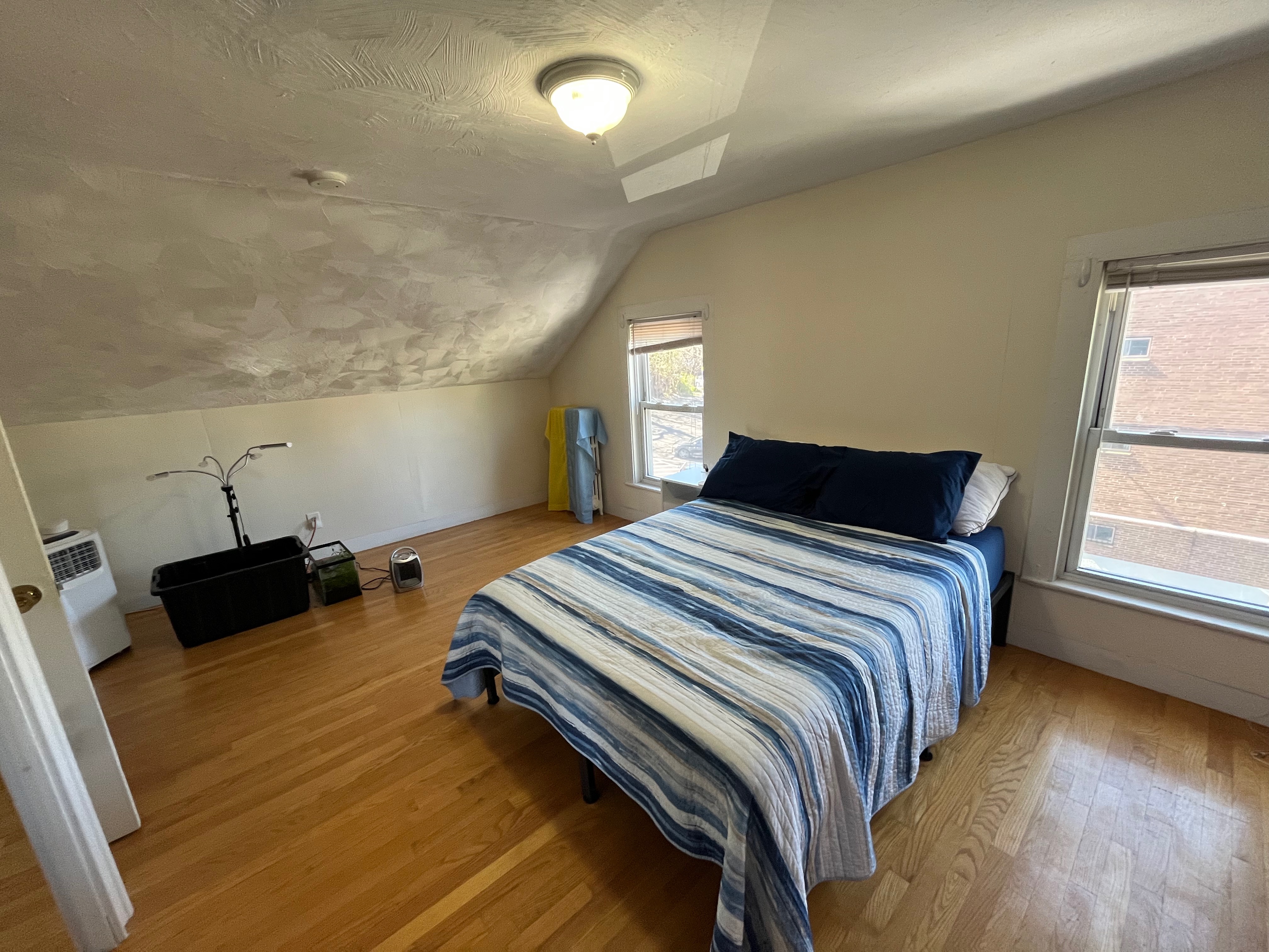 18 Allston St, Allston