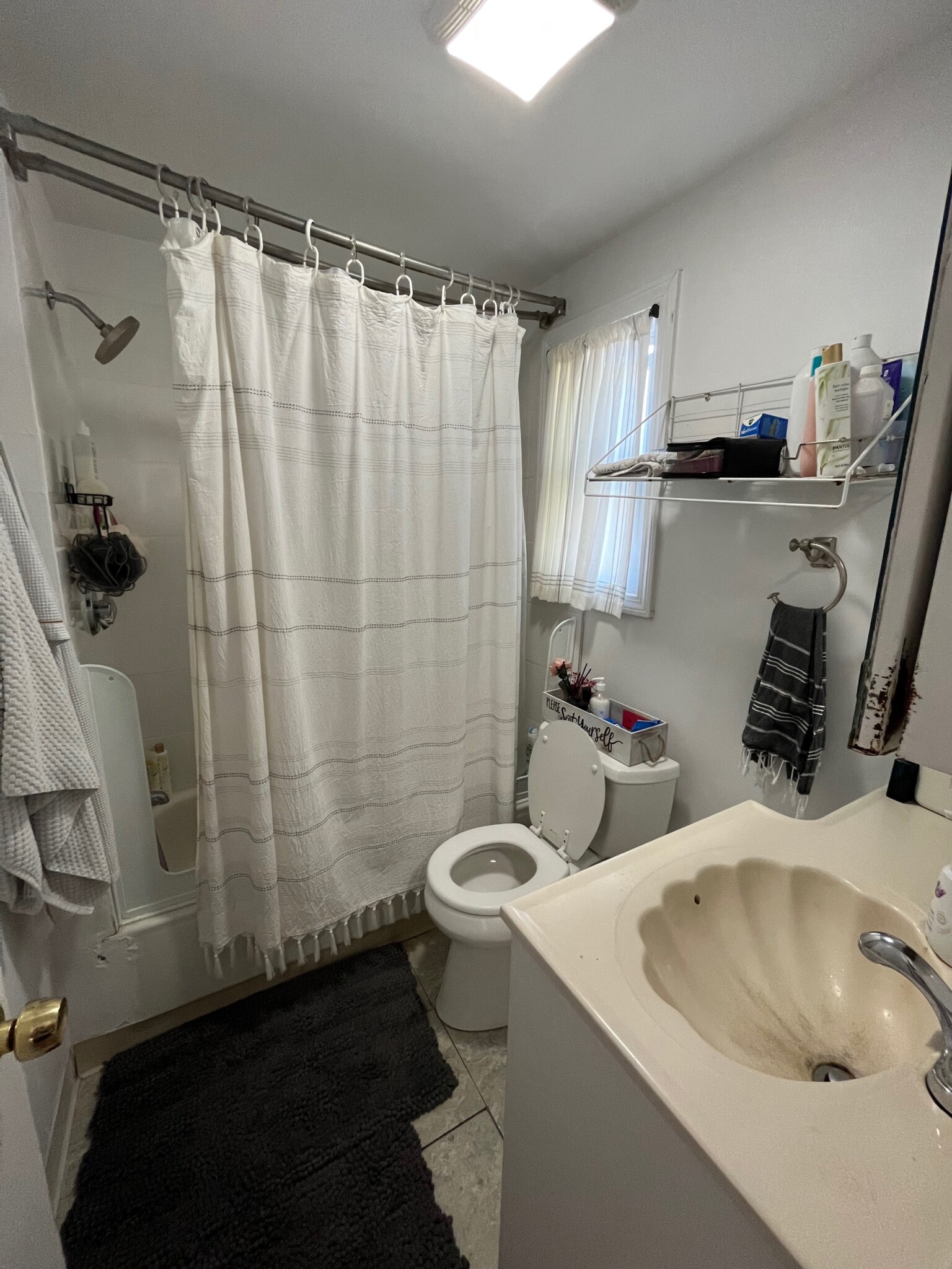 17 Raymond St, Allston