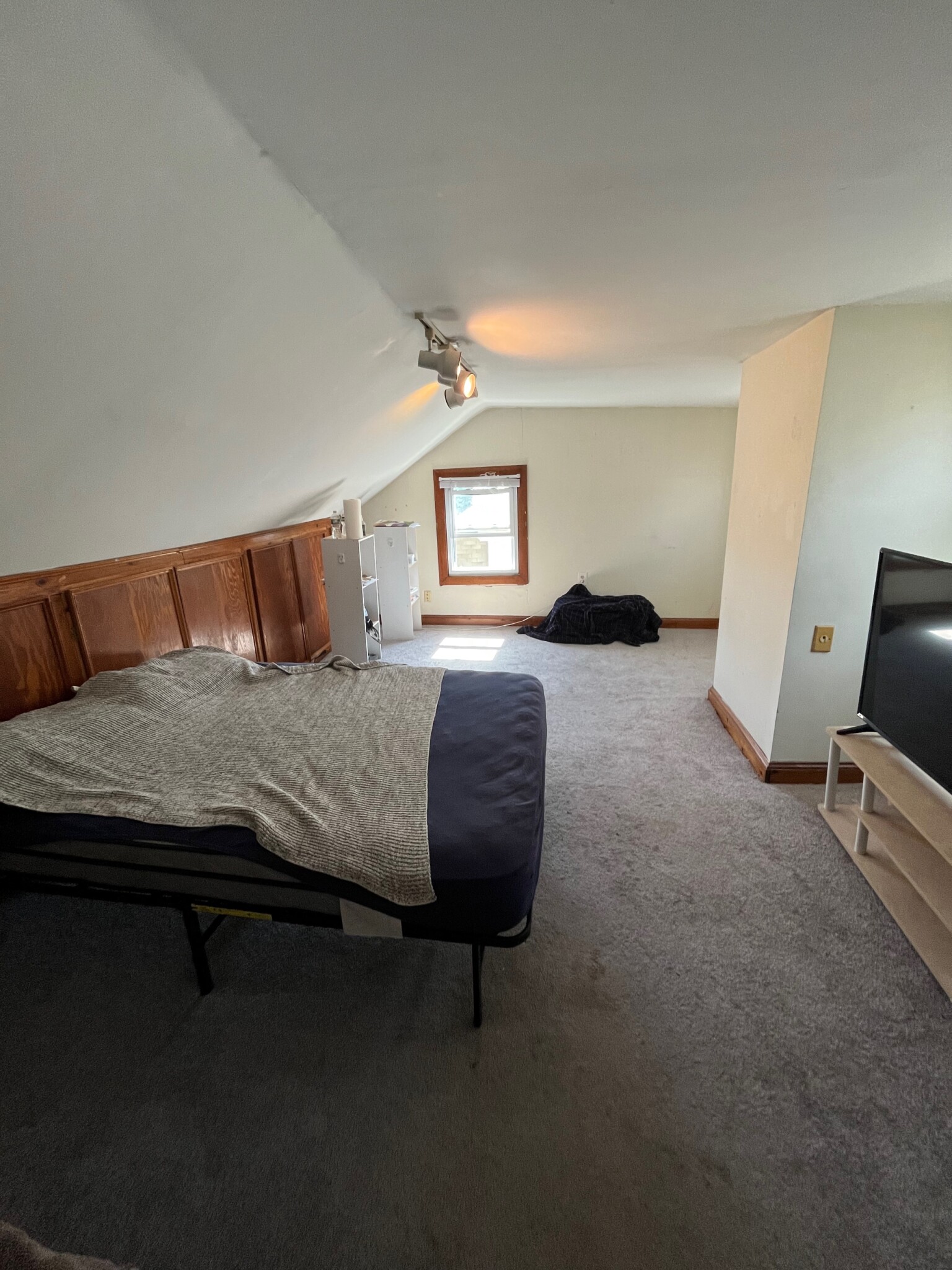 17 Raymond St, Allston