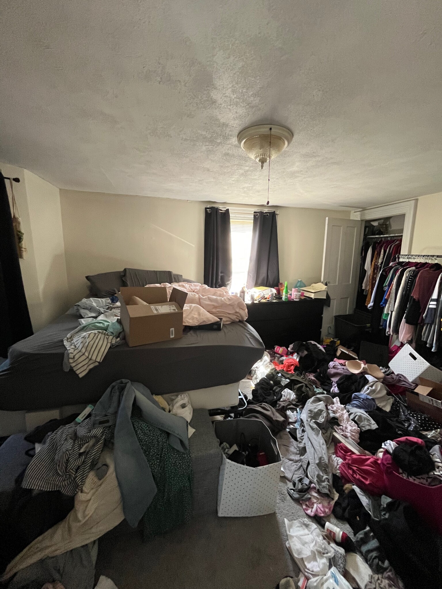 17 Raymond St, Allston