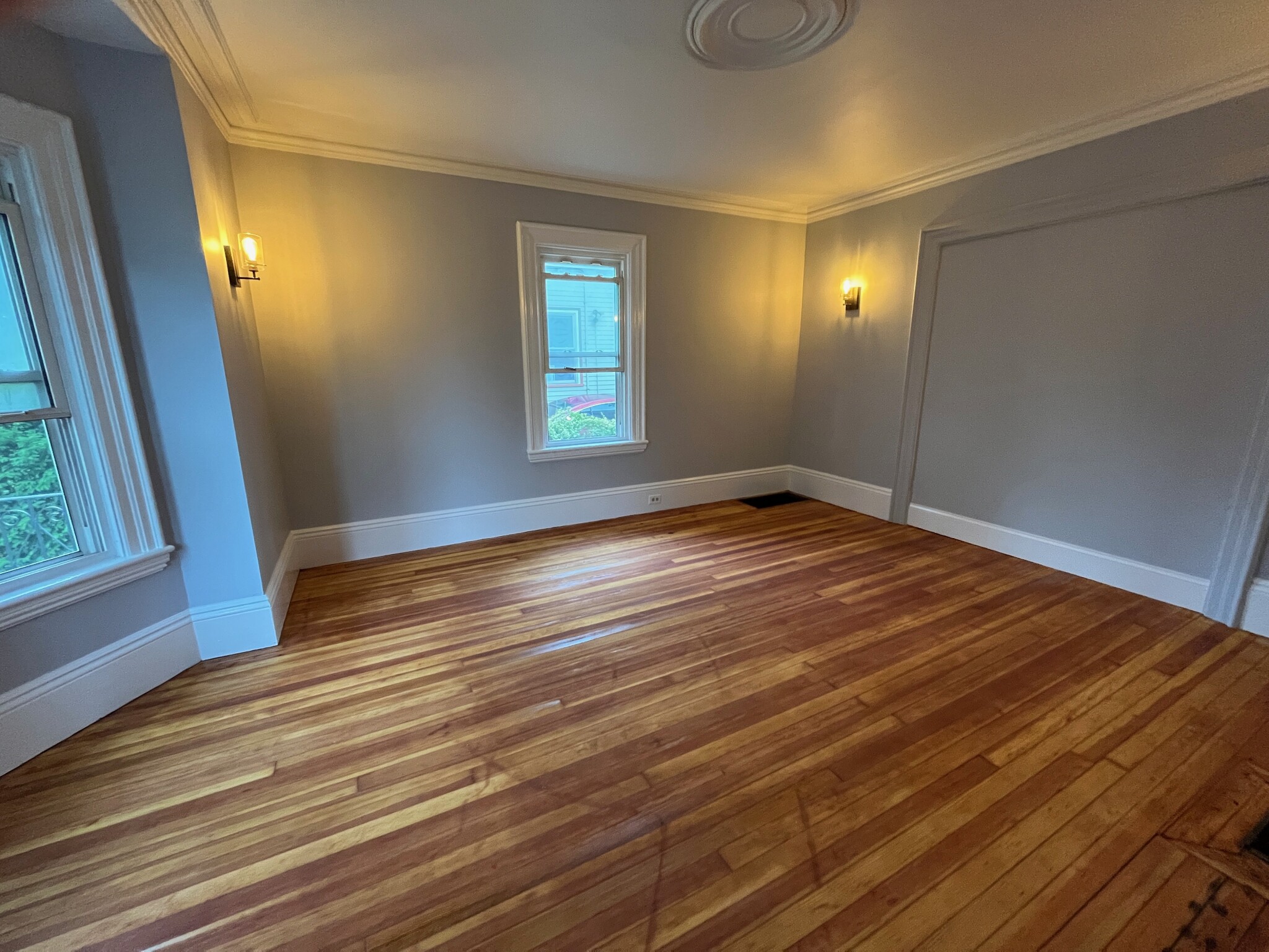 27 Athol St, Allston