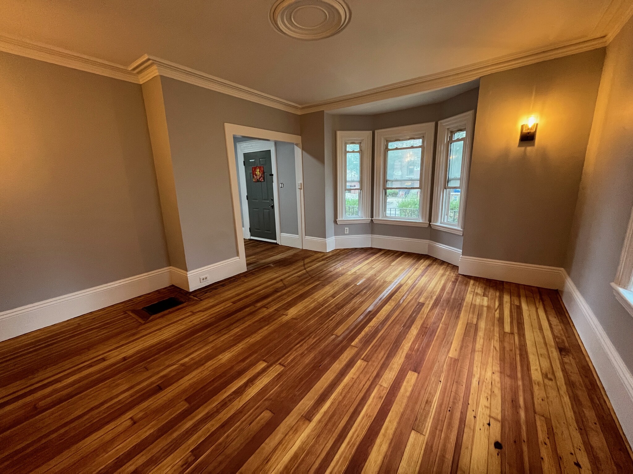 27 Athol St, Allston