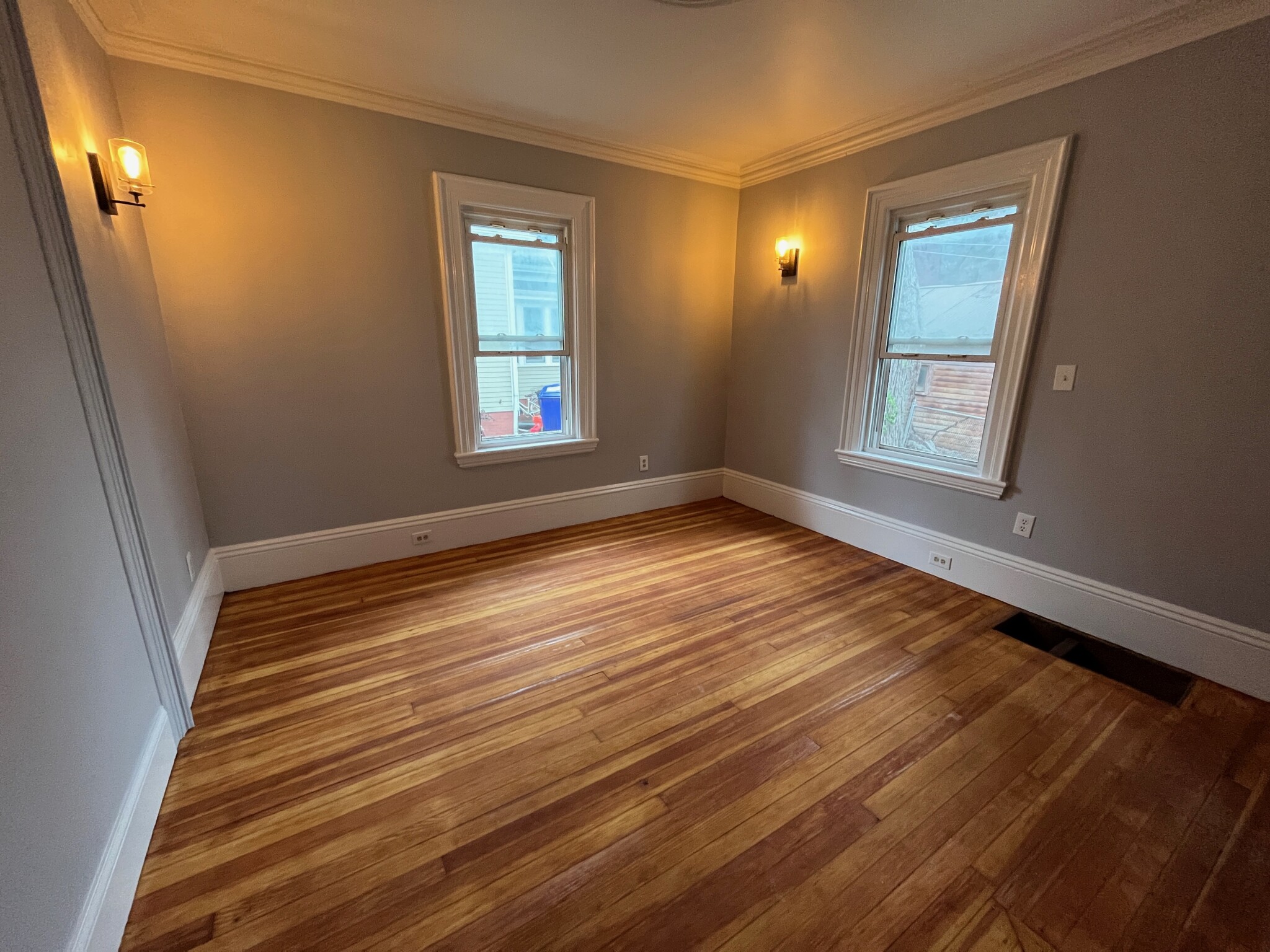 27 Athol St, Allston