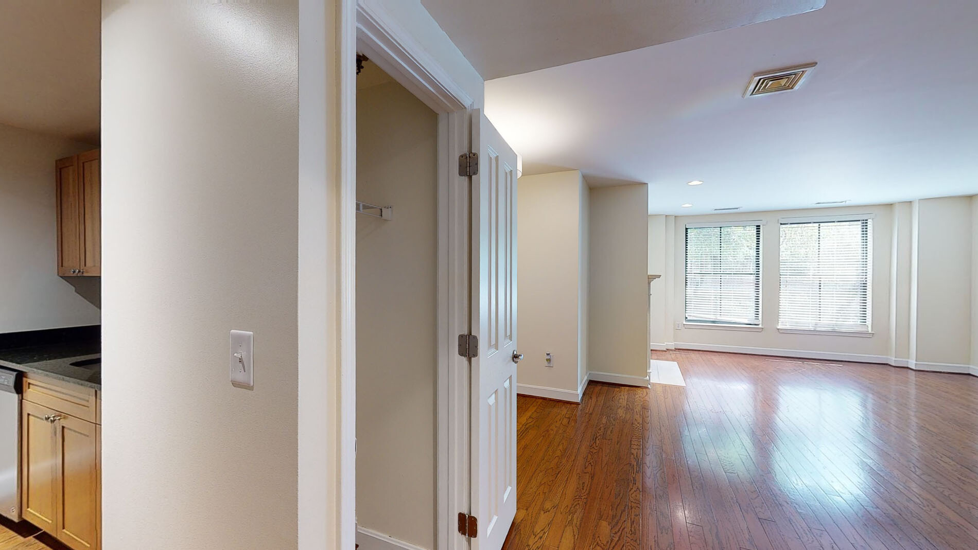 2 Beds, 1.5 Baths apartment in Boston, Back Bay for $4,803