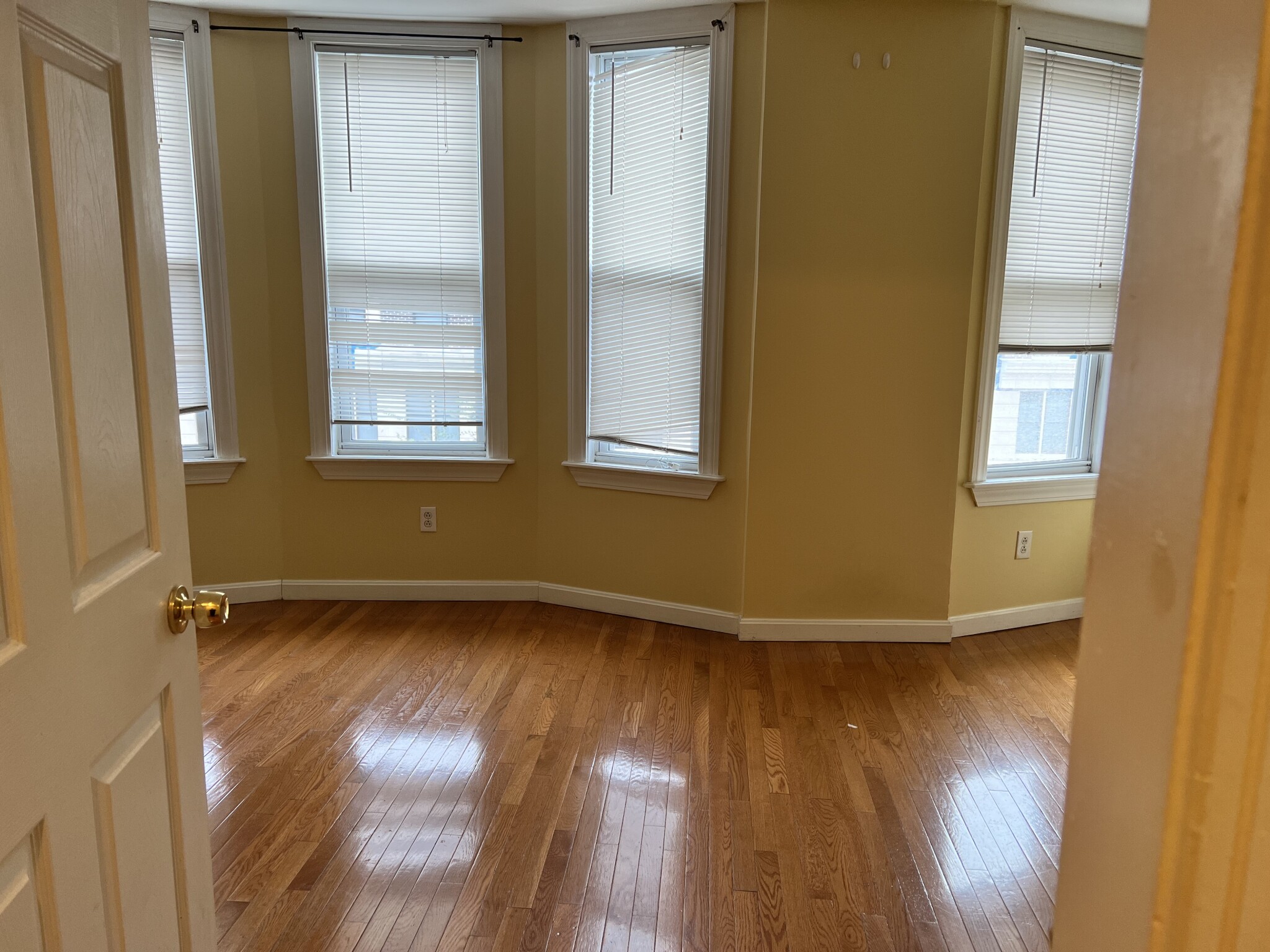 403 Dorchester St, South Boston