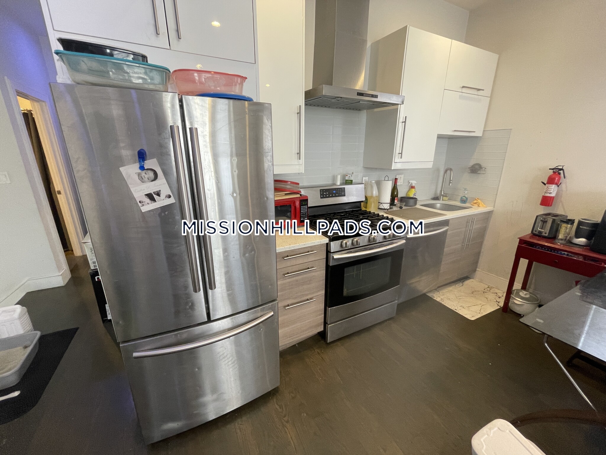 78 Forest St, Roxbury