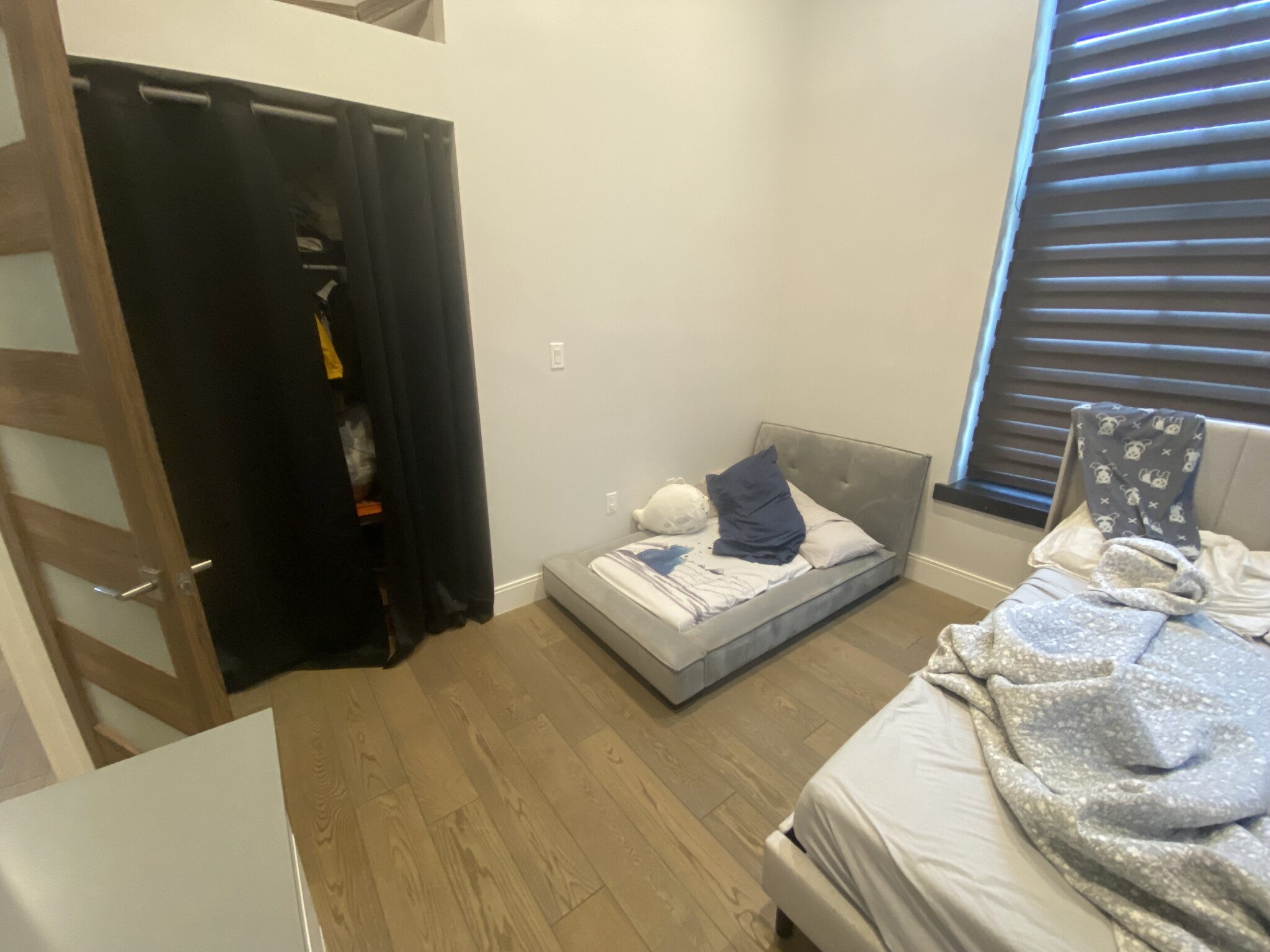 407 Dudley St, Roxbury