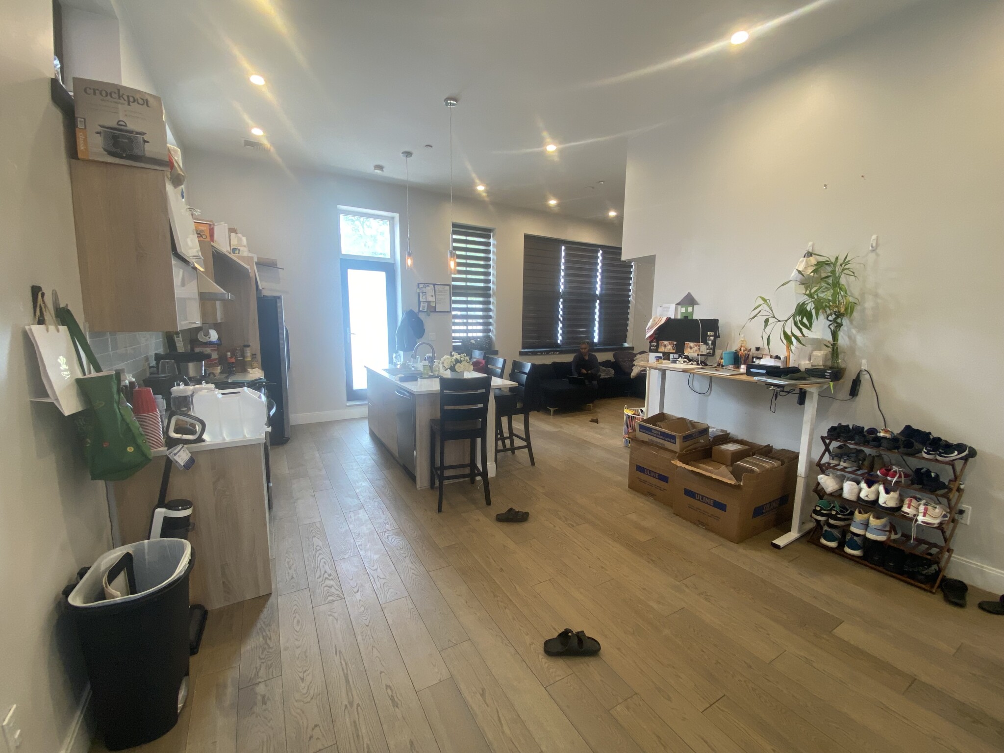 407 Dudley St, Roxbury