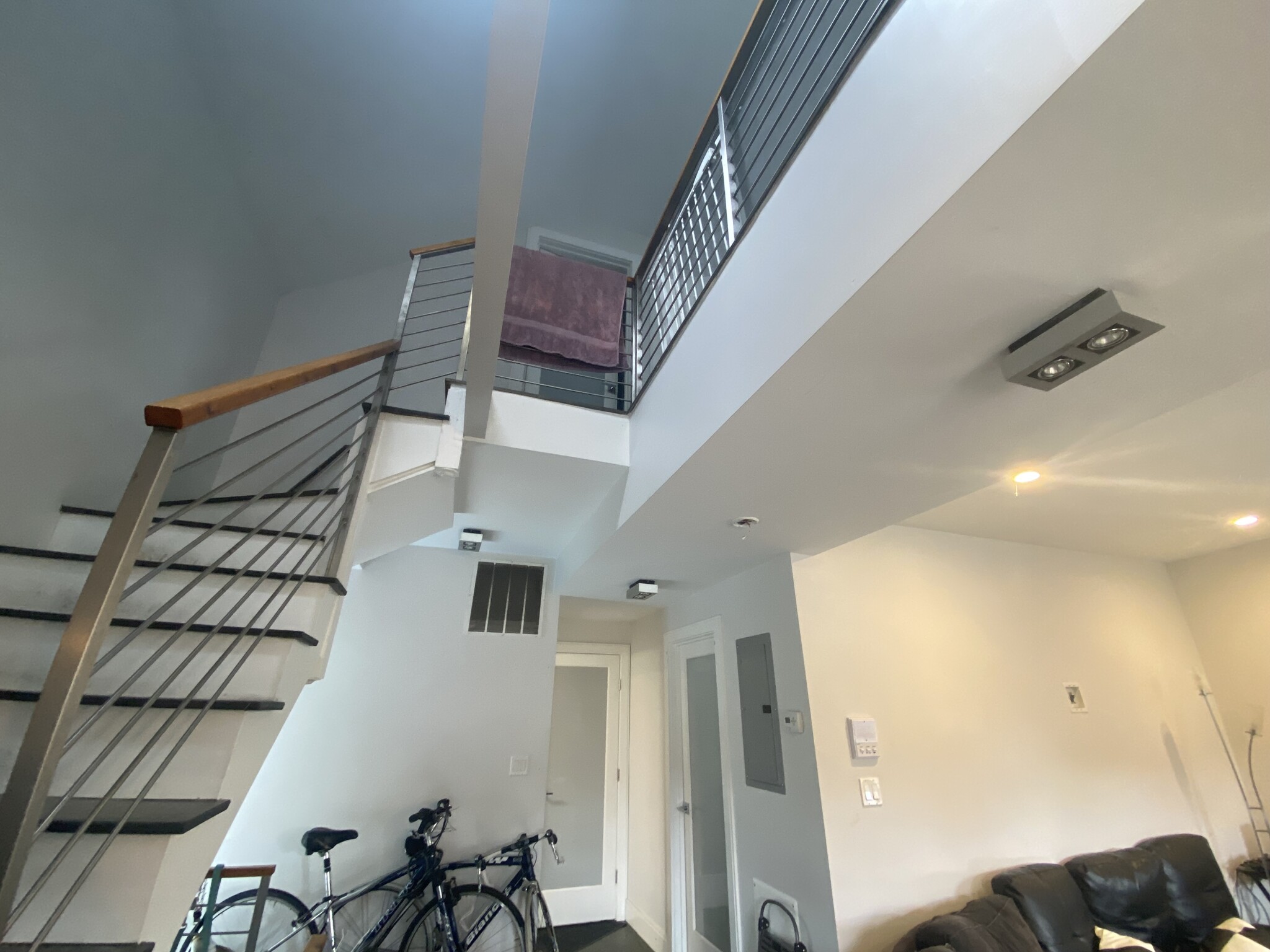 78 Forest St, Roxbury