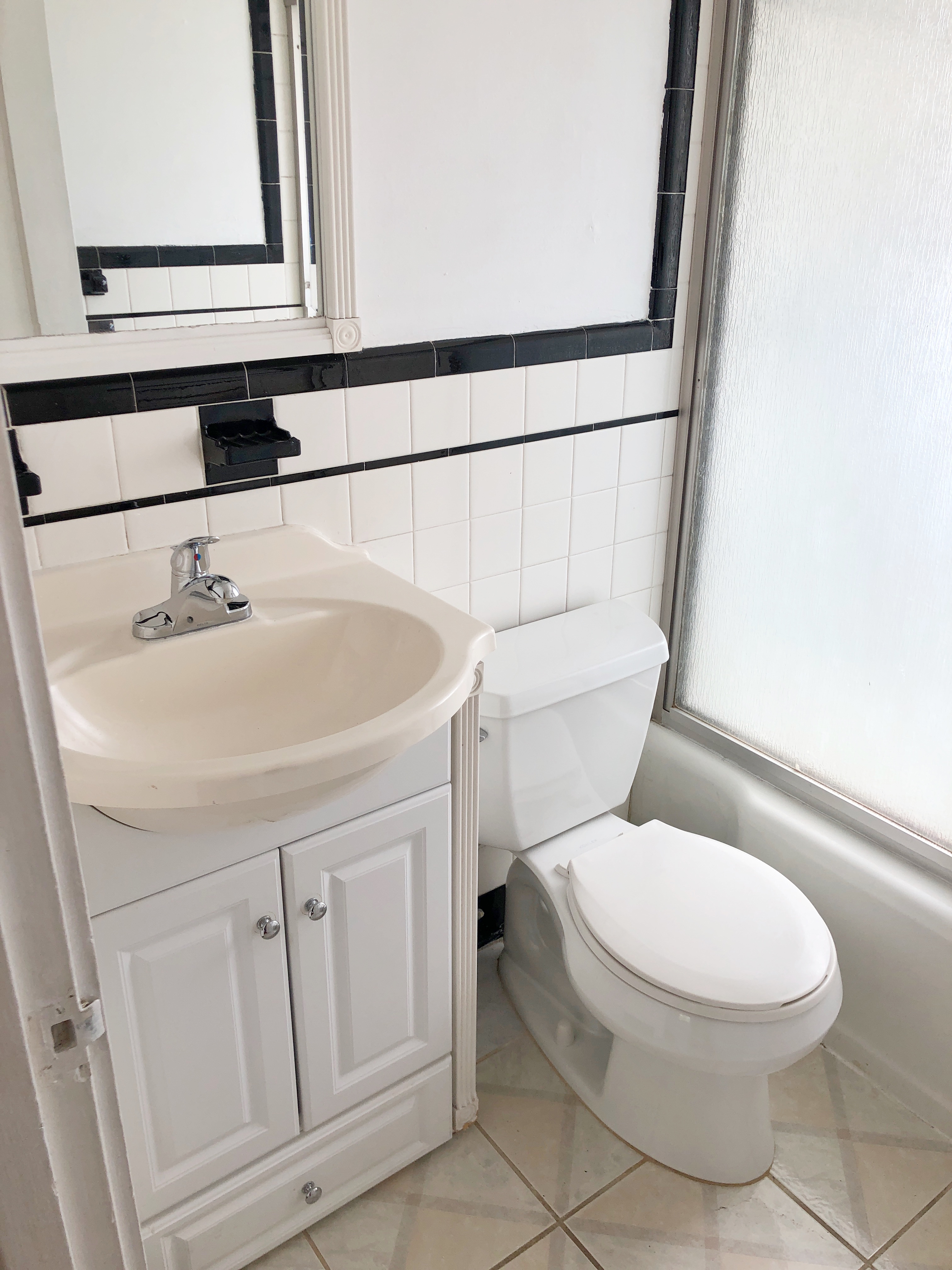 2 bed, 1 bath apartment for rent at 131 Greene St Unit 1, Quincy — photo 12 of 17
