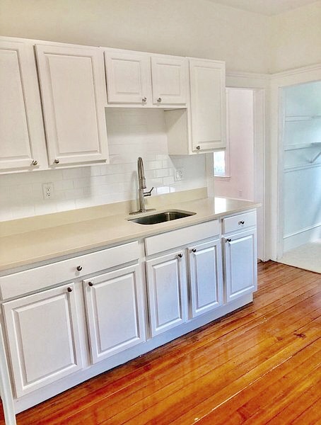 3 bed, 1 bath apartment for rent at 3 Dana Ave Unit 3, Hyde Park — photo 1 of 13