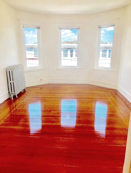3 bed, 1 bath apartment for rent at 3 Dana Ave Unit 3, Hyde Park — photo 6 of 13
