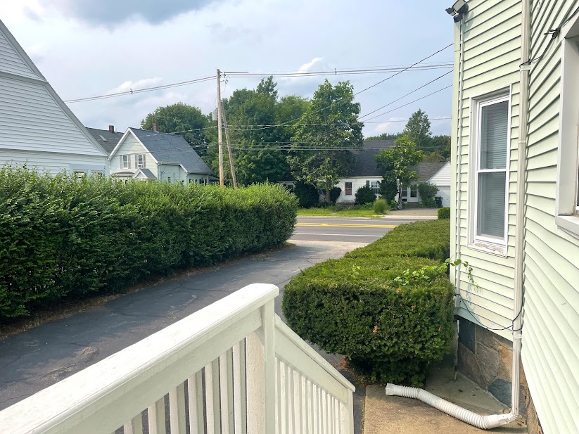 3 bed, 1 bath apartment for rent at 232 Temple St Unit 3, Whitman — photo 14 of 16