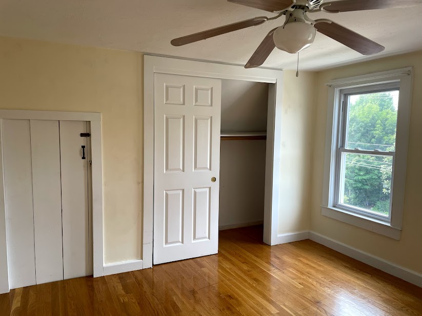 3 bed, 1 bath apartment for rent at 232 Temple St Unit 3, Whitman — photo 10 of 16