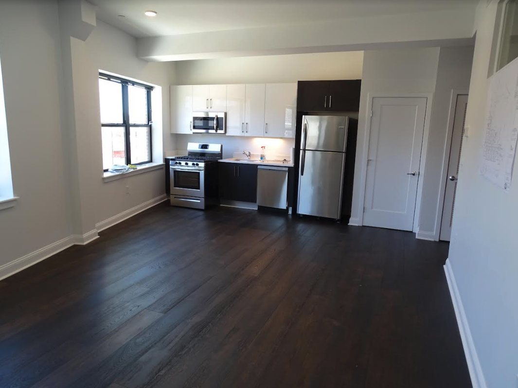 1 bed, 1 bath apartment for rent at 61 Washington St Unit 2, Weymouth — photo 2 of 6