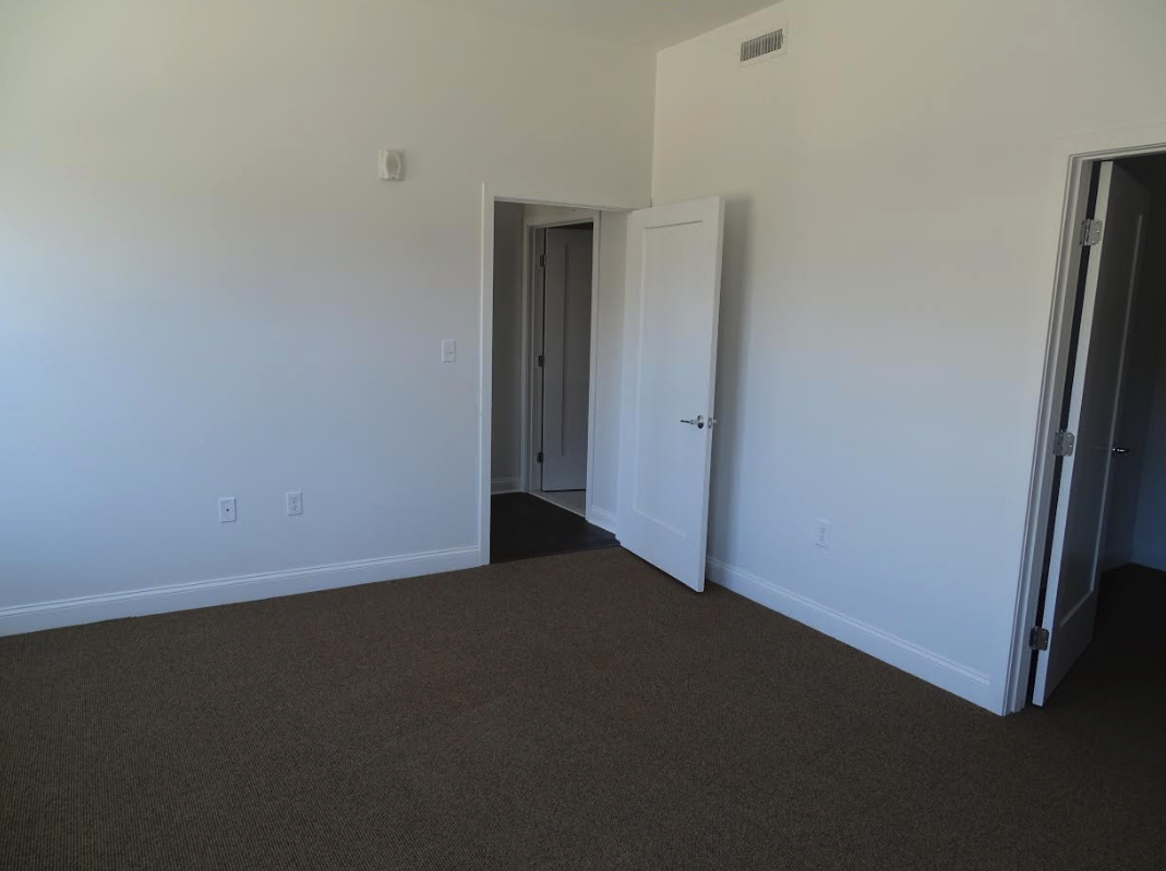 1 bed, 1 bath apartment for rent at 61 Washington St Unit 2, Weymouth — photo 4 of 6