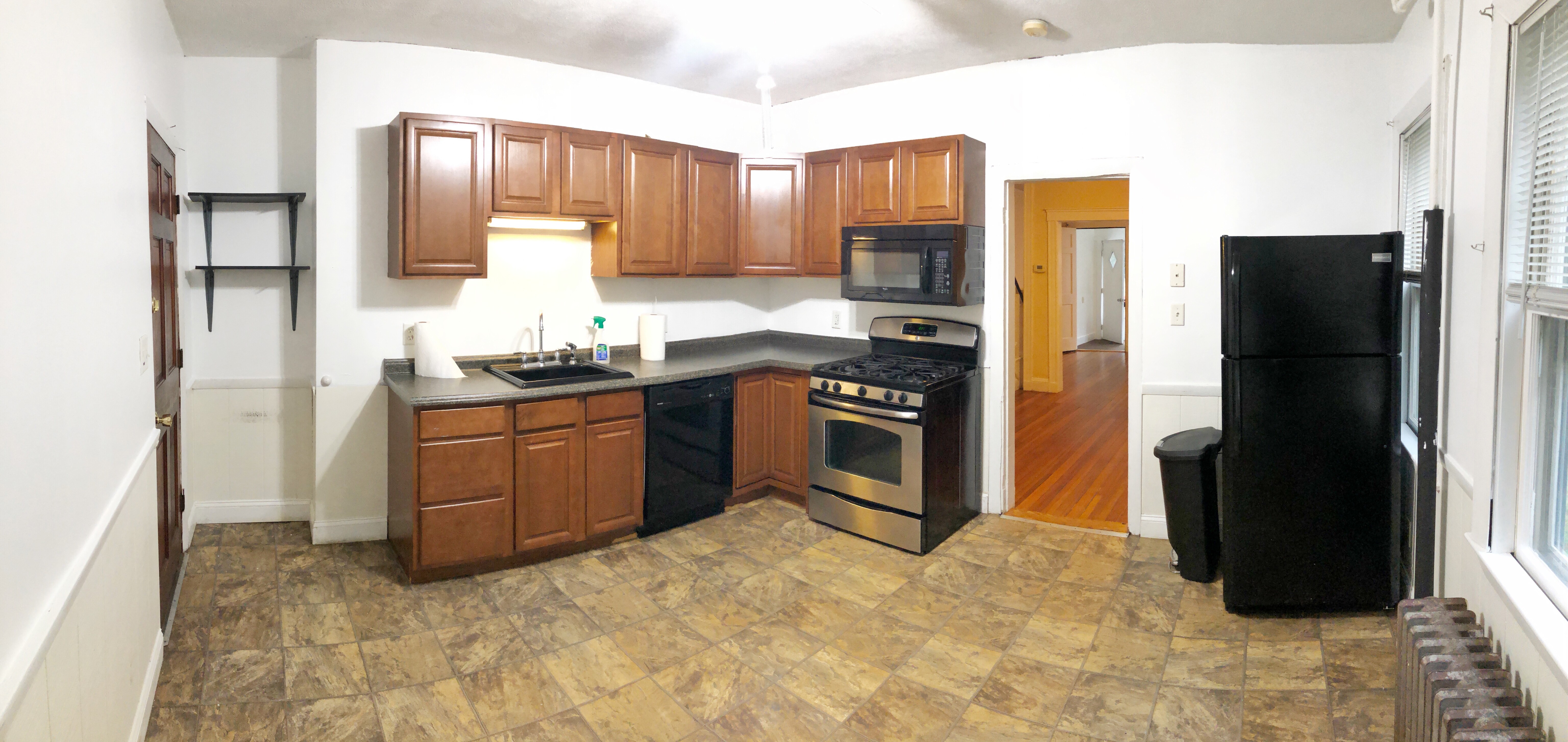 2 bed, 1 bath apartment for rent at 264 Manet Ave Unit 1, Quincy — photo 3 of 14