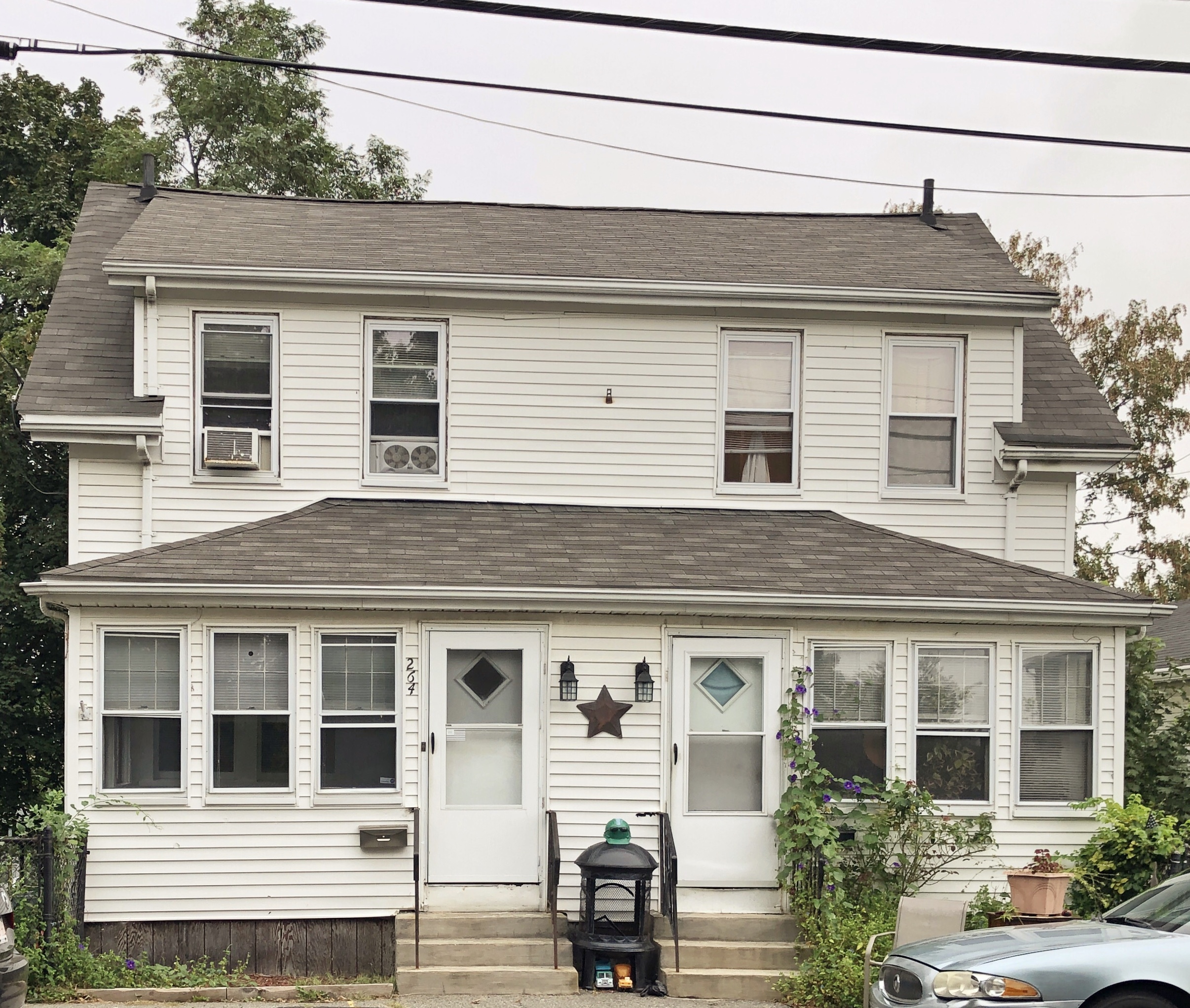 2 bed, 1 bath apartment for rent at 264 Manet Ave Unit 1, Quincy