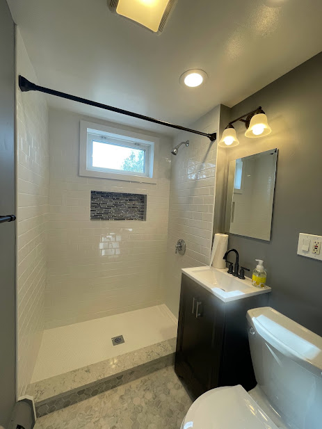 3 bed, 1 bath apartment for rent at 140 Barrows St Unit 2, Norton — photo 10 of 16