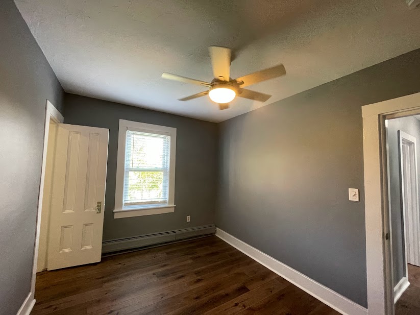 3 bed, 1 bath apartment for rent at 140 Barrows St Unit 2, Norton — photo 5 of 16
