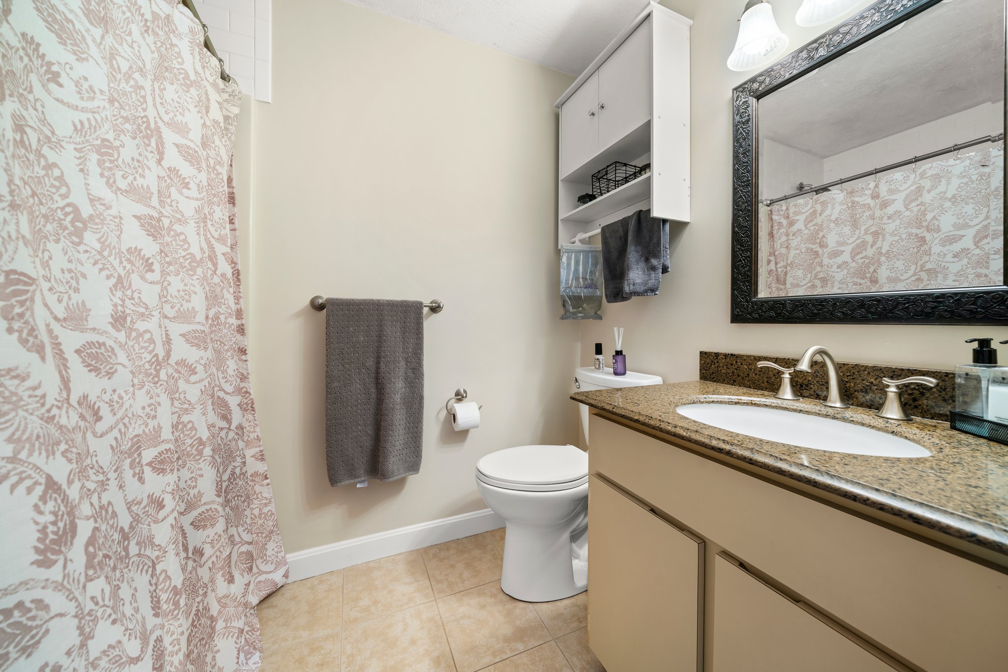 3 bed, 2 bath apartment for rent at 59 South Walnut St Unit C, Quincy — photo 12 of 17