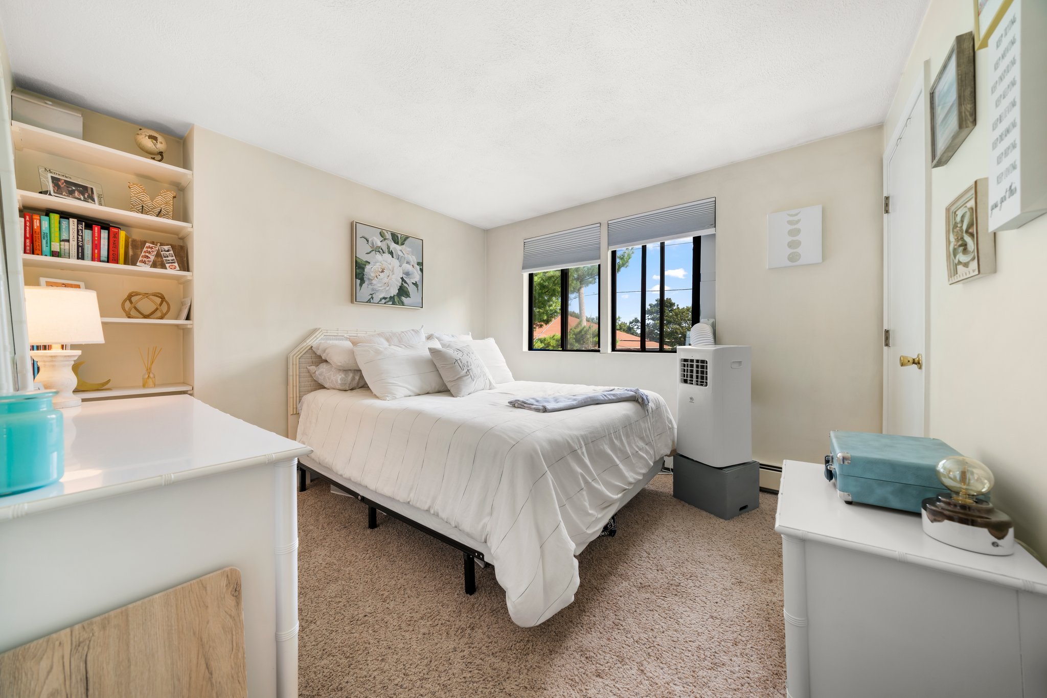 3 bed, 2 bath apartment for rent at 59 South Walnut St Unit C, Quincy — photo 8 of 17