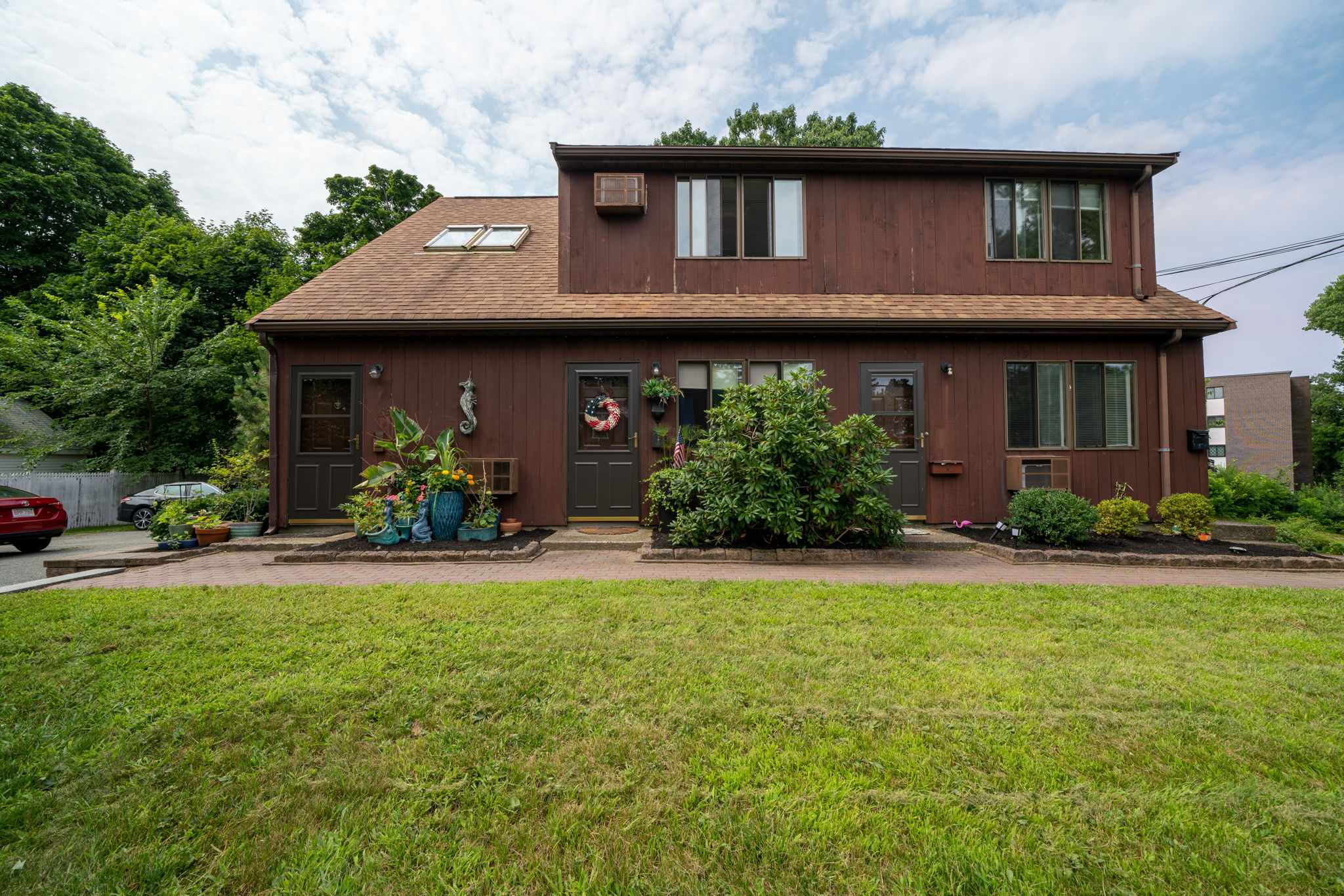 3 bed, 2 bath apartment for rent at 59 South Walnut St Unit C, Quincy — photo 1 of 17