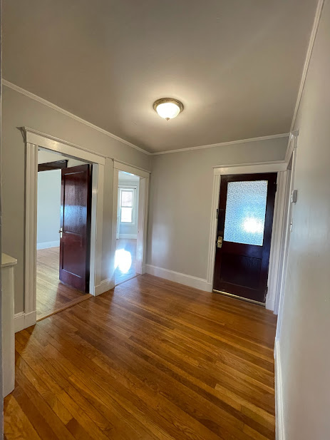 3 bed, 1 bath apartment for rent at 8 Hallet Unit 1, Dorchester — photo 2 of 27