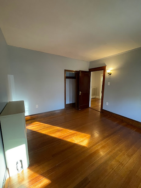 3 bed, 1 bath apartment for rent at 8 Hallet Unit 1, Dorchester — photo 16 of 27
