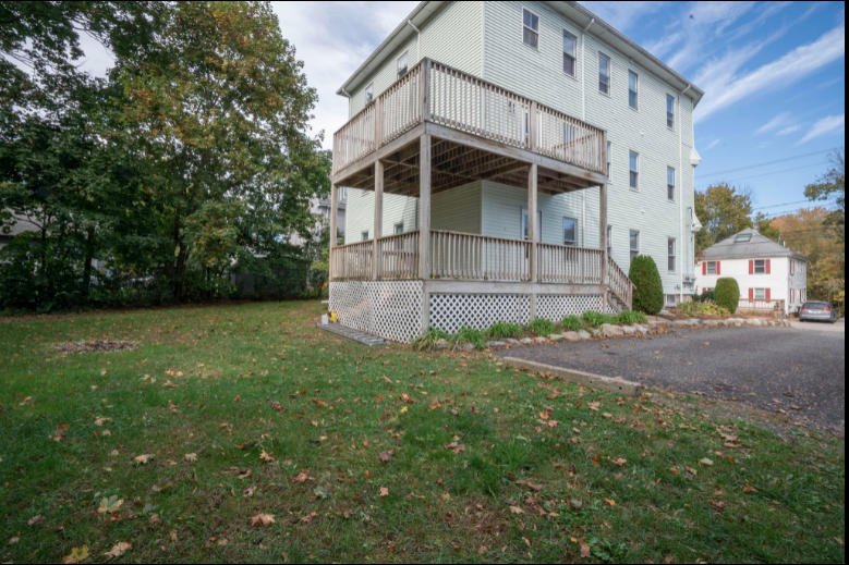 64 Crapo St, Bridgewater