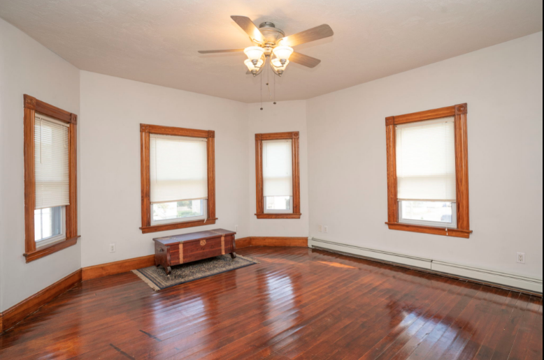 64 Crapo St, Bridgewater