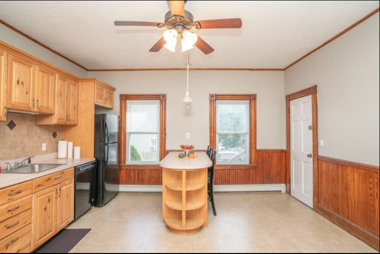 64 Crapo St, Bridgewater