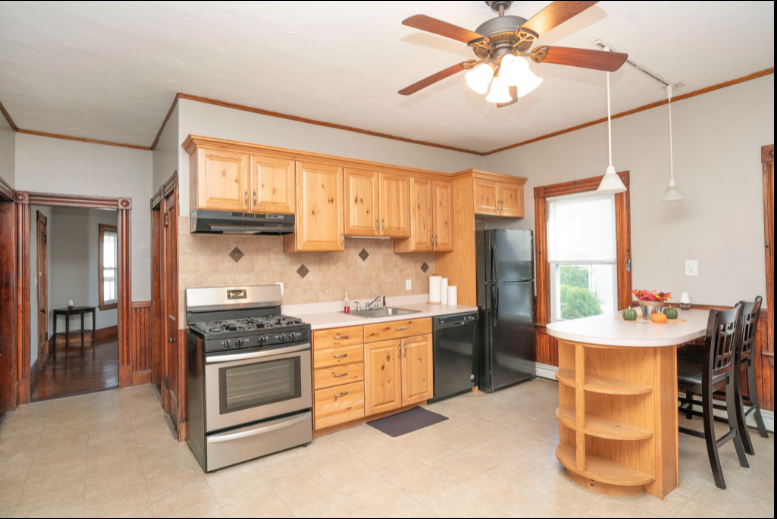 64 Crapo St, Bridgewater