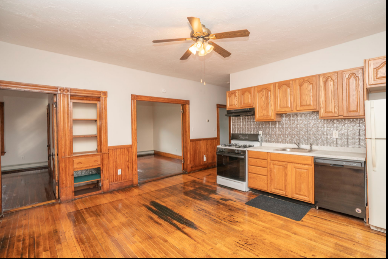 64 Crapo St, Bridgewater