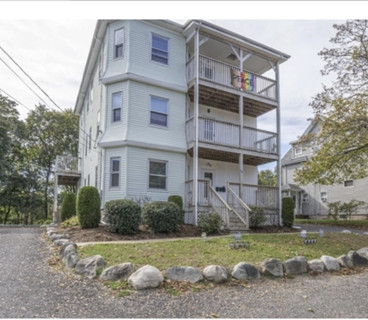 64 Crapo St, Bridgewater