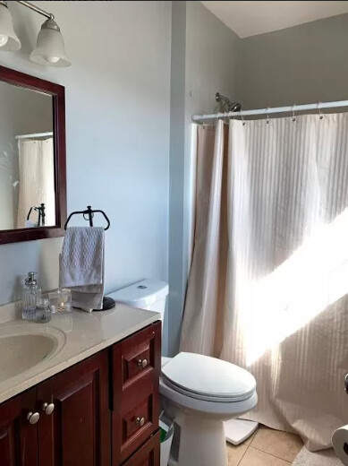 71 Spring St, Bridgewater