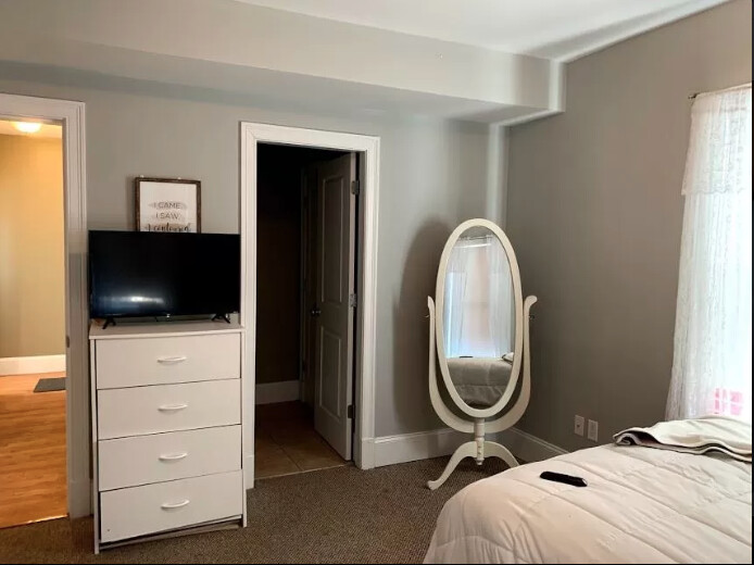 71 Spring St, Bridgewater