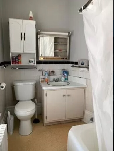 81 Grove St, Bridgewater