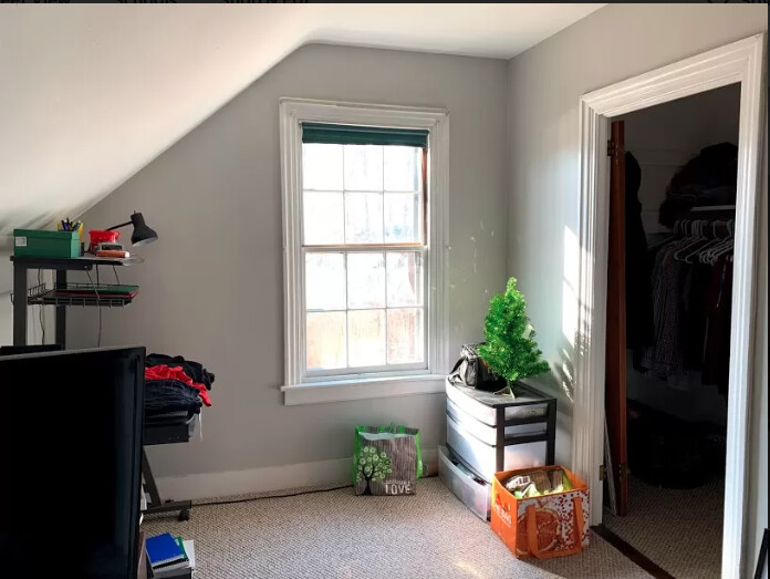 81 Grove St, Bridgewater