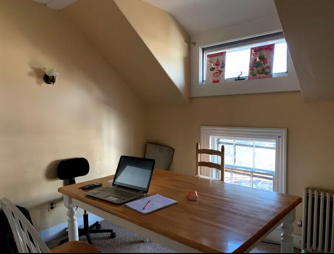 81 Grove St, Bridgewater