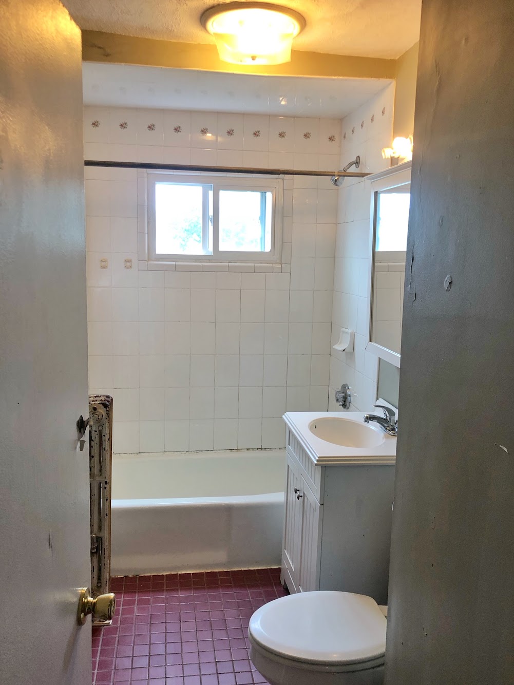 265 Hyde Park Ave, Jamaica Plain