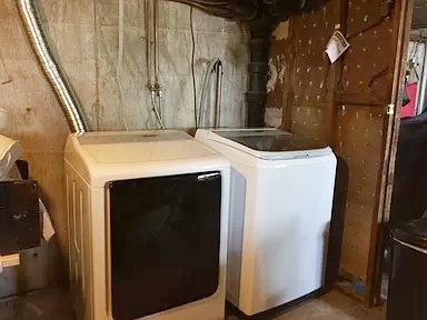 24 Great Hill Dr, Weymouth