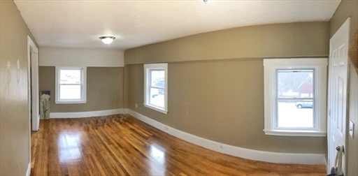 1136 Middle St, Weymouth