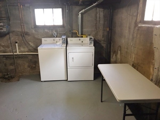 32 Saint Anns Rd, Quincy