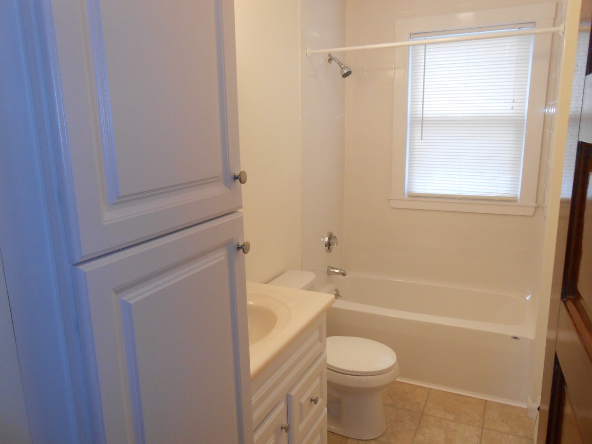 42 Bradford St, Quincy