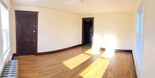 47 Edgemere Rd, Quincy
