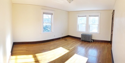 47 Edgemere Rd, Quincy