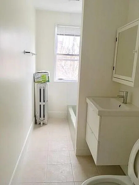 110 Jackson St, Hyde Park