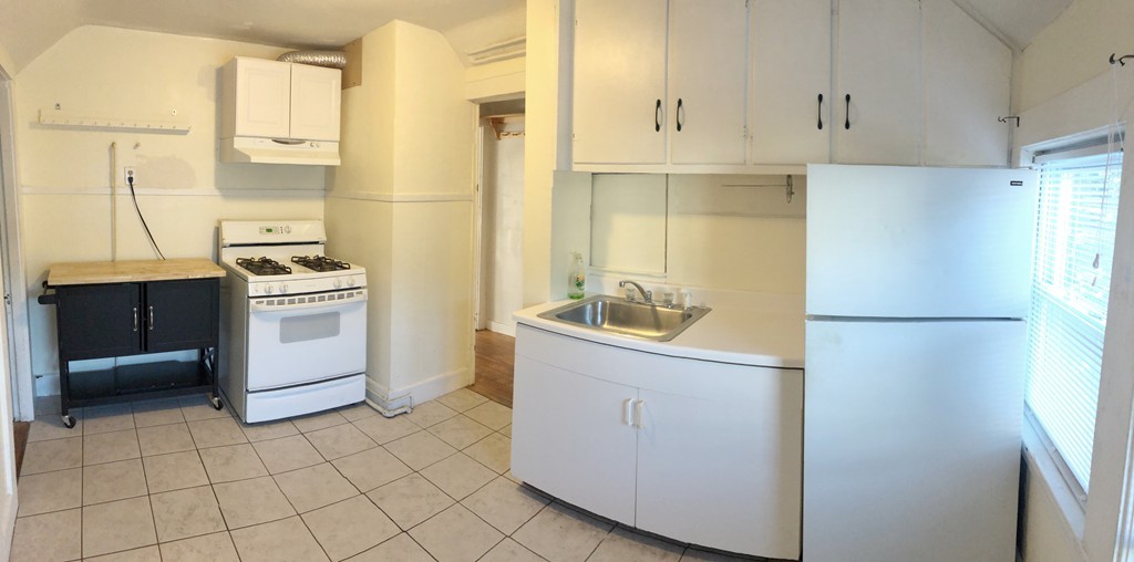 213 Kendrick Ave, Quincy